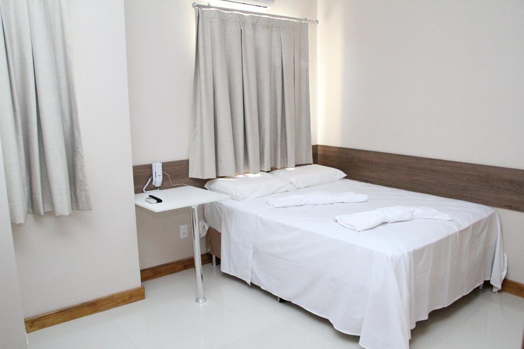 Hotel Paraiso Das Aguas Tucano Habitación foto